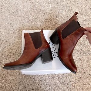 Steve Madden Leather Chelsea Boots